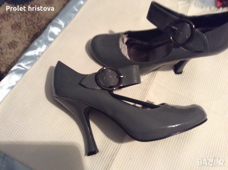 Елегантни и красиви обувки на ток.Нови, снимка 1