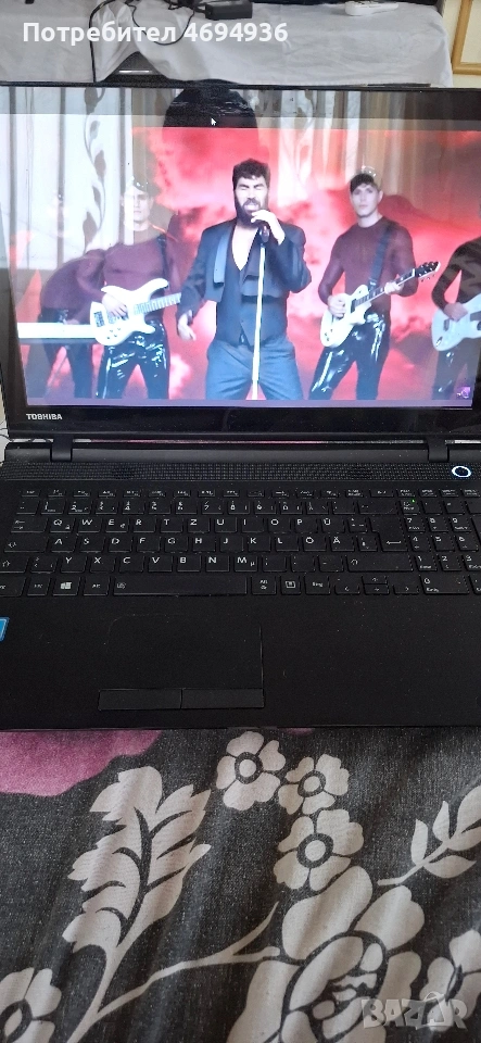 Лаптоп Toshiba Satellite C55-C-тъчскрийн Intel Pentium Quad-Core N3700 (2.40GHz) 8GB , снимка 1