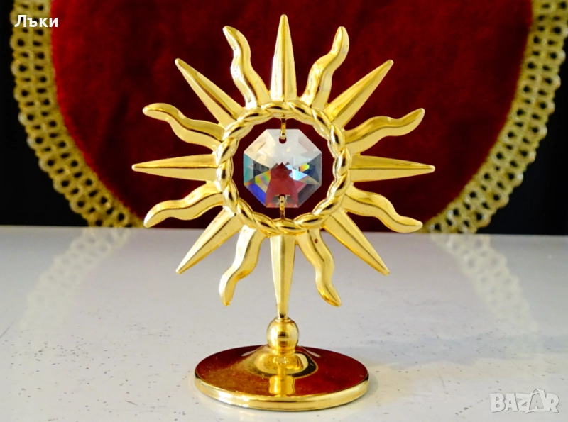 Позлатена фигура Слънце с кристал Bohemia на Crystocraft. , снимка 1