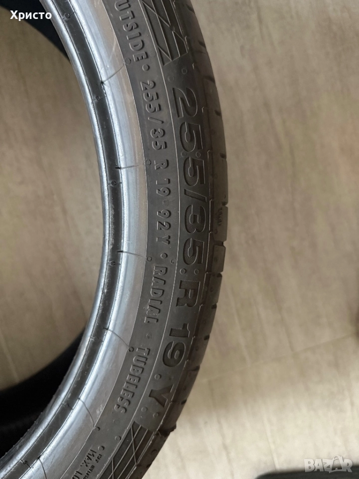 2 броя летни гуми Continental 255/35/R19 run flat 2023 година, снимка 1
