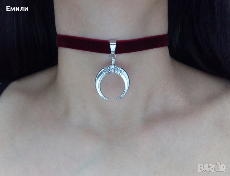 Чокър с луна , снимка 1