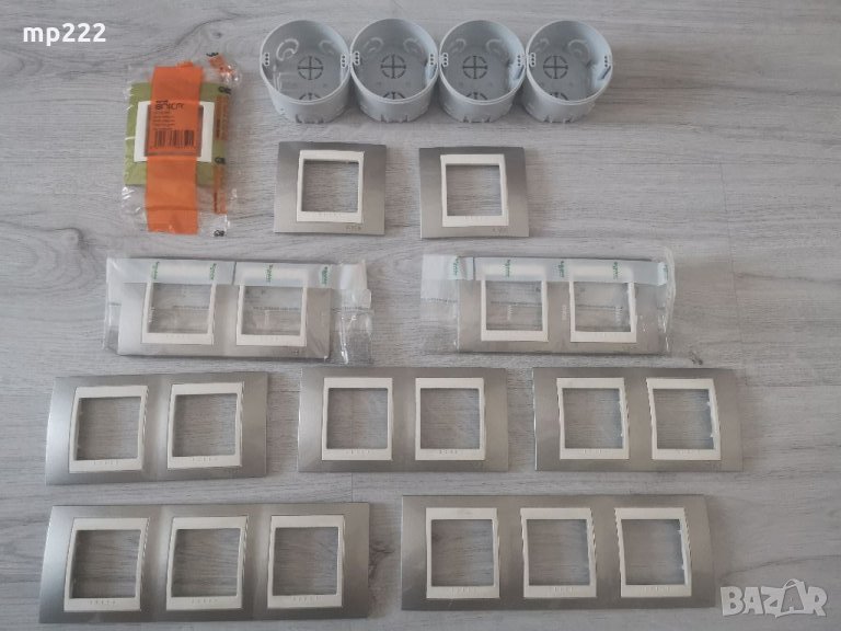 Рамки Schneider Electric Unica, снимка 1