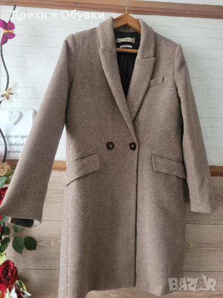 Бежово палто MANGO , снимка 1