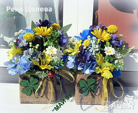 Цветя в дървено сандъче, снимка 1