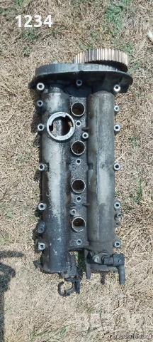 разпределителни валове за голф 4 бензин 1.6, снимка 3 - Части - 51237273