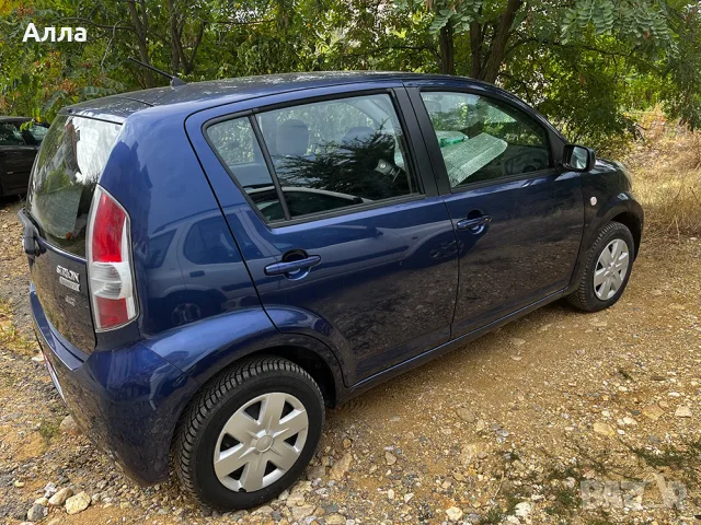 Daihatsu Sirion 2006г. 1.3 - 64 кс. АВТОМАТ, снимка 3 - Автомобили и джипове - 56082442