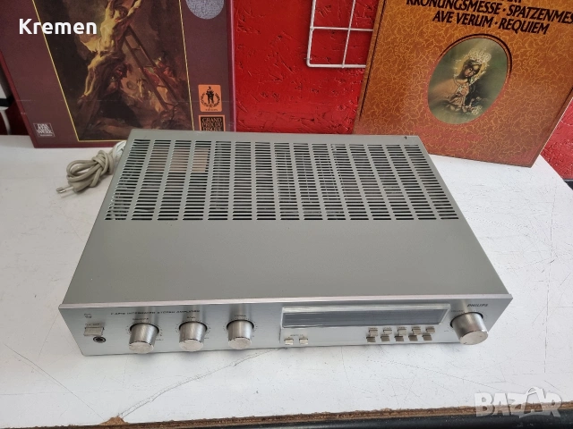 усилвател PHILIPS F-4213, снимка 3 - Ресийвъри, усилватели, смесителни пултове - 53402382