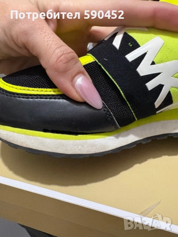 Оригинални сникърси Hugo Guess, снимка 2 - Маратонки - 53324138