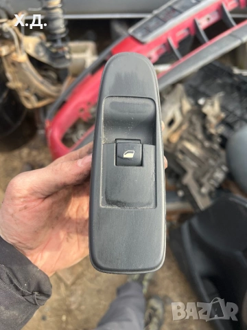 Предно дясно копче за стъклото Ситроен Ц4 Пикасо 2007г