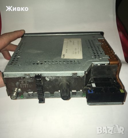 Оригинално Cabasse CD radio Renault /рено/ Tuner list с part № 8200063200 модел 22DC279/62E, снимка 4 - Аксесоари и консумативи - 40002887