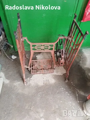 Ретро крака от шевна машина , снимка 3 - Други машини и части - 49740085