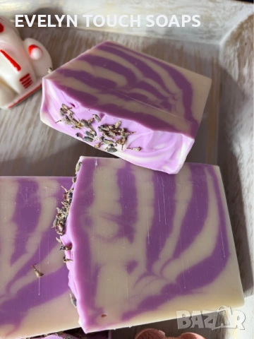 Ръчно изработен сапун с лавандула, кокос, козе мляко, карите, копринени нишки и какао, снимка 5 - Козметика за тяло - 51703151