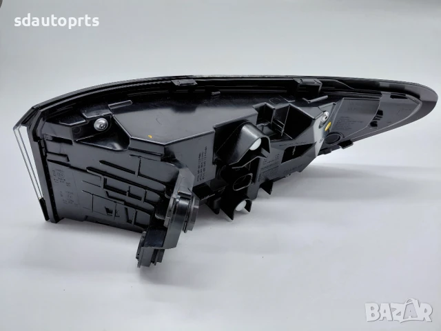 3J0945207A Нов Ляв Стоп Led IQ Light VW PAssat B9 Kombi 2024-, снимка 6 - Части - 51342642