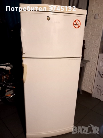 Хладилник с горна камера Gorenje , снимка 6 - Хладилници - 51536585