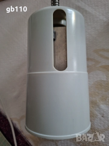 Уред за рязане на лук, от Чехословакия, около 1980 г., снимка 2 - Аксесоари за кухня - 53559349