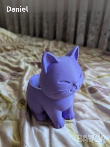 Малка лилава саксия във формата на котка , снимка 3 - Вази - 51385770