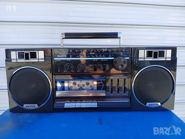 ПРОДАВАМ ОТ ЛИЧНАТА СИ КОЛЕКЦИЯ ПОЧТИ ЧИСТО НОВ КАСЕТОФОН 10/10 РЯДКО МОДЕЛЧЕ ( SANYO M- 9716K )