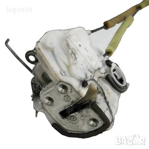 Брава предна дясна врата Mazda 2 II (DE) 2007-2010 ID: 164437, снимка 2 - Части - 56163094