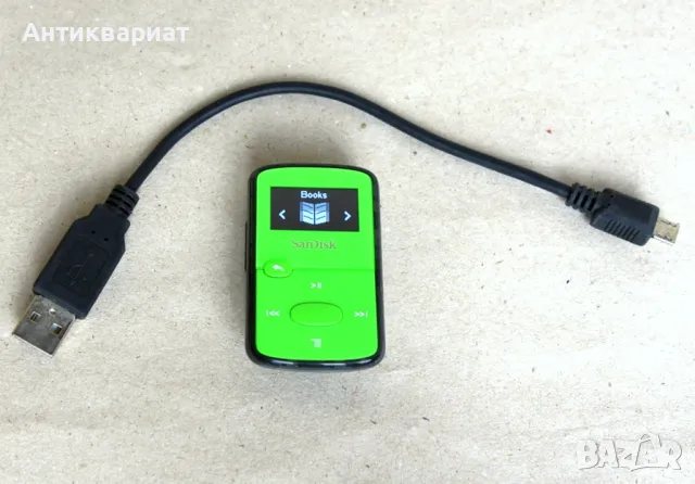 Миниатюрен плеар SanDisk Clip Jam MP3 / 8GB с microSD слот и FM радио, снимка 4 - MP3 и MP4 плеъри - 49212627