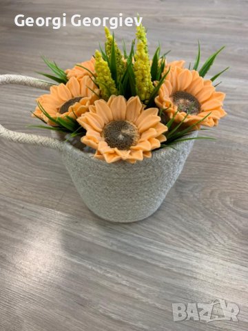 Подаръци от ароматен глицеринов сапун , снимка 14 - Изкуствени цветя - 39857408