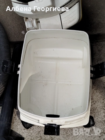 Индустриална прахосмукачка KARCHER 2000E, снимка 9 - Прахосмукачки - 53698935