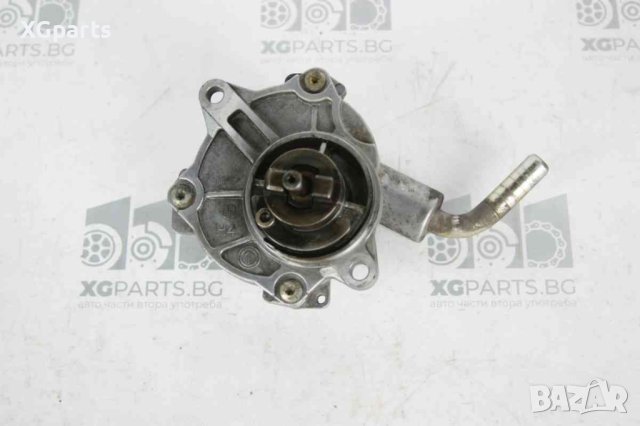 Вакуум помпа за за Mercedes C-class W203 C200cdi 116к.с. (2000-2007), снимка 2 - Части - 41575351