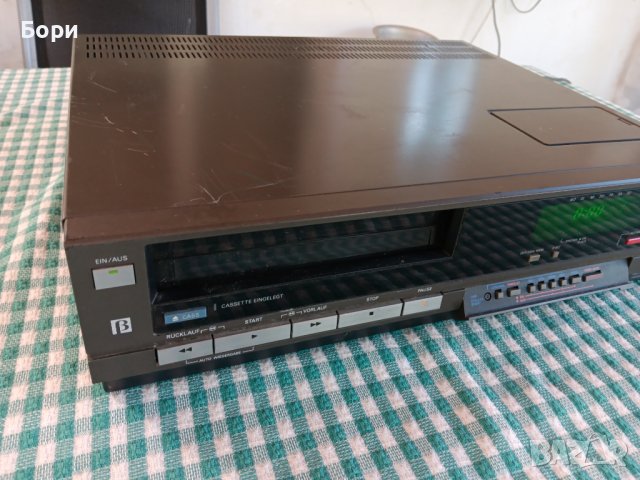 Betamax Universum VR 2836 Видеорекордер, снимка 6 - Плейъри, домашно кино, прожектори - 42565276