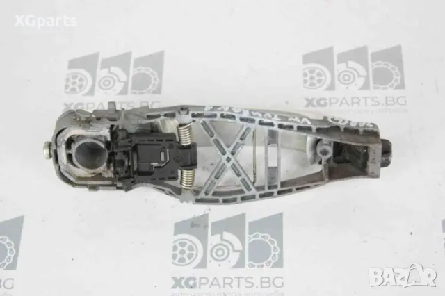  Дръжка задна лява външна за Volkswagen Touran I (2003-2010), снимка 2 - Части - 47360717