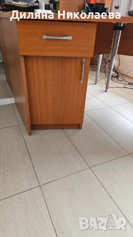 Кафяв офис шкаф, ъглово бюро, малко бюро и секция., снимка 7 - Шкафове и рафтове - 52327796