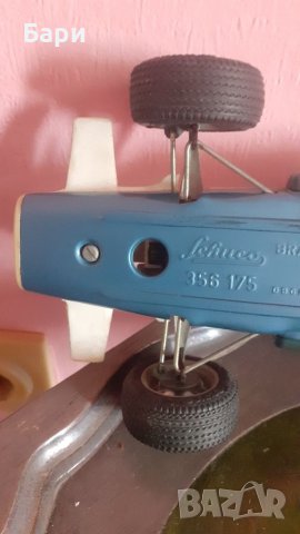 Рядка играчка състезателна кола на SCHUCO 356 175, Brabham Ford Formula 1, снимка 9 - Други ценни предмети - 41564899