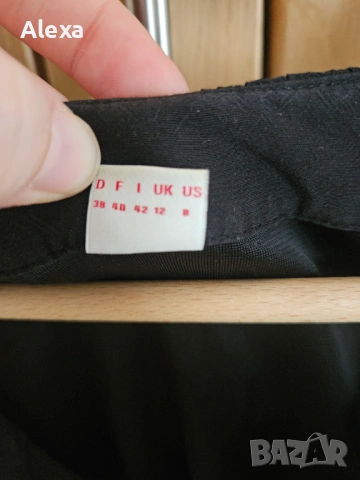 Рокля sOliver размер 38  черна, снимка 3 - Рокли - 53499111