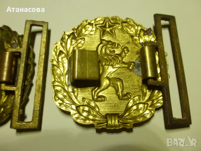 Бронзова тока за военен параден колан 2 бр, снимка 3 - Антикварни и старинни предмети - 47476168