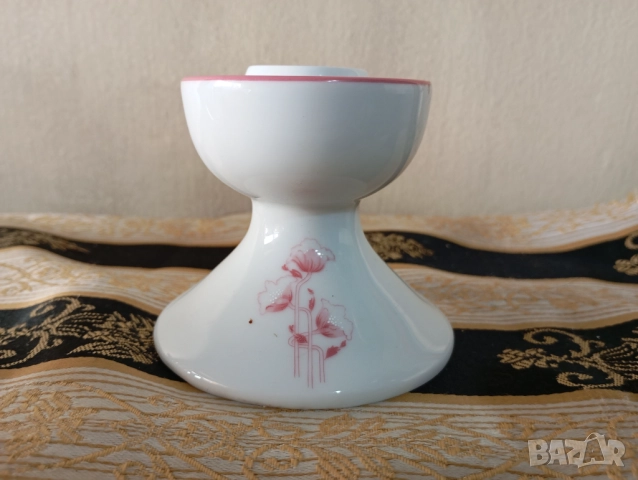 порцеланов свещник