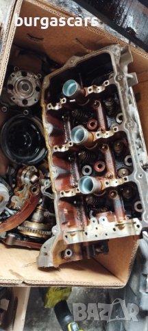 Двигател на части Chevrolet Captiva 3.2 - 230к.с. глави валове бутала и др. - 11лв