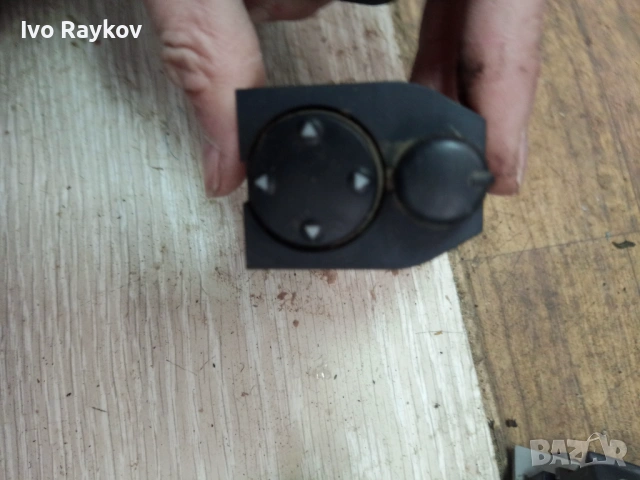 Бутони ел. огледала за Audi A3 , A4 , 4D0959565C, снимка 5 - Части - 52435245