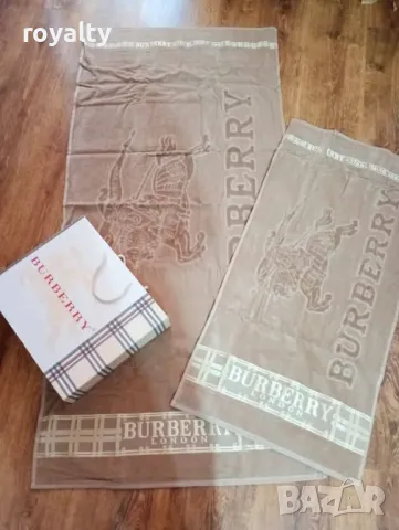 Burberry Комплект Лукс Хавлии Два цвята , снимка 3 - Хавлиени кърпи - 50053600