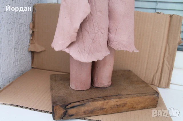 Стара европейска скулптура от метал, снимка 2 - Други ценни предмети - 50897086