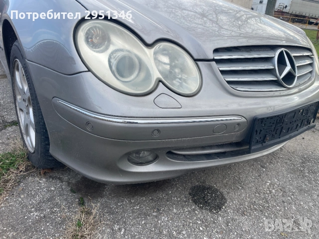 Предна броня Mercedes CLK W209 Мерцедес ЦЛК, снимка 2 - Части - 53014230