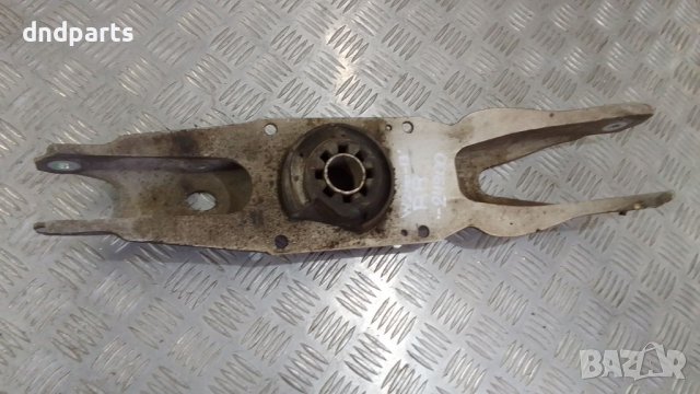 Носач Mercedes B200 CDI W246 2013г.(заден десен)	