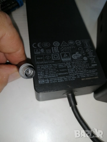 Загранване и Докинг-станция Microsoft 1661, снимка 5 - Друга електроника - 51805466