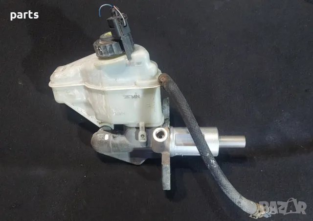 Спирачна Помпа и Казанче VW Голф 5
- Ауди A3 8P
- Сеат
- Шкода , снимка 2 - Части - 47741869