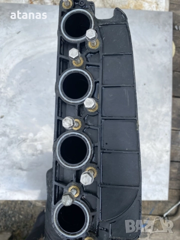 колектор Mercury f50/60 EFI, снимка 2 - Воден транспорт - 56198682