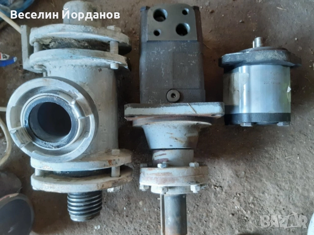 Части за сондажна машина хидромотор MSW315K,промивна глава,хидравлична помраCaproni