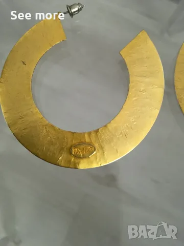 Ефектни дизайнерски обеци Replica – позлатен hammered ефект, снимка 5 - Обеци - 55768828