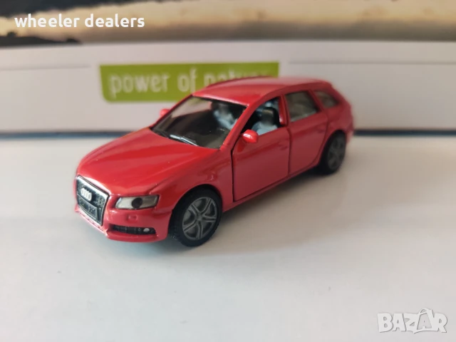 Метална количка Audi A4 Avant Siku мащаб 1:55