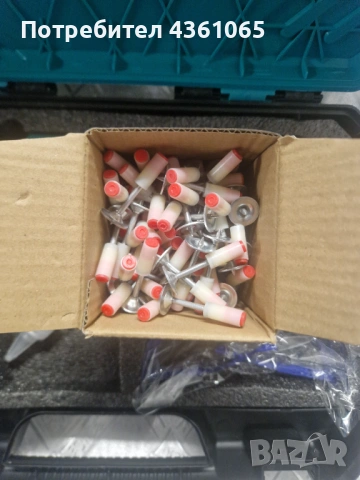 Професионален ръчен пистолет за забиване на пирони.Подарък 50бр.пирони., снимка 3 - Други инструменти - 53641311