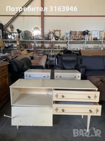 Винтидж тоалетка във френски стил, снимка 7 - Шкафове - 49128004