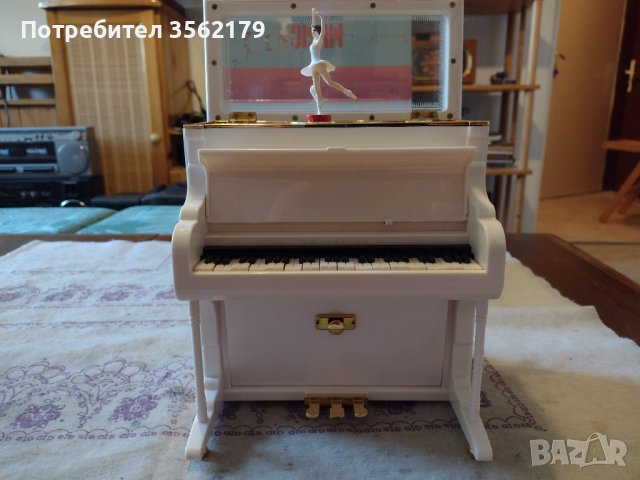 Нова музикална кутия , снимка 6 - Музикални играчки - 41482004