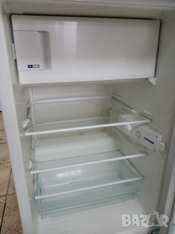 Малък хладилник с вътрешна камера Liebherr 2  години гаранция!, снимка 3 - Хладилници - 44834043