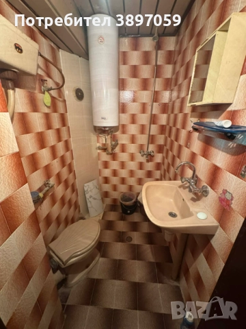 Апартамент [или офис] на площадa, 1-ви етаж, снимка 14 - Апартаменти - 52743878